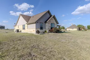 4846 Co Rd 327, Granger, TX 76530 - Photo 3