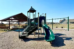 331 N Richland Dr, Lockhart, TX 78644 - Photo 25