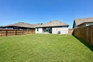 331 N Richland Dr, Lockhart, TX 78644 - Photo 23