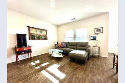 331 N Richland Drive, Lockhart, TX 78644 - Photo 9