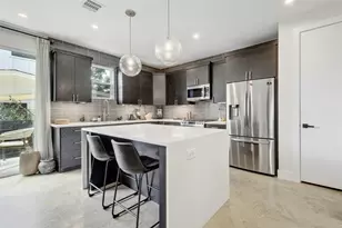 4606 Ledesma Rd, Austin, TX 78721 - Photo 9