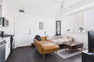 1010 W 26th St, Austin, TX 78705 - Photo 3