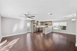 1305 Glenwood Dr, Austin, TX 78723 - Photo 3