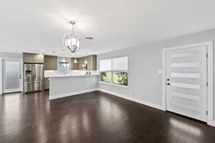 1305 Glenwood Dr, Austin, TX 78723 - Photo 1