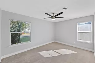 1305 Glenwood Dr, Austin, TX 78723 - Photo 17