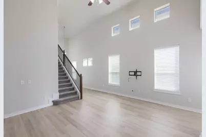 2001 Faro Drive #37, Austin, TX 78741 - Photo 5