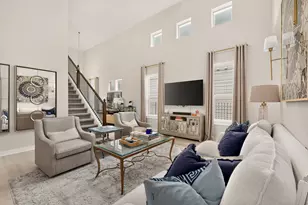 2001 Faro Dr, Austin, TX 78741 - Photo 3