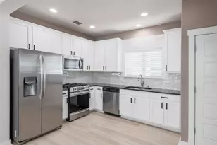 2001 Faro Dr, Austin, TX 78741 - Photo 7