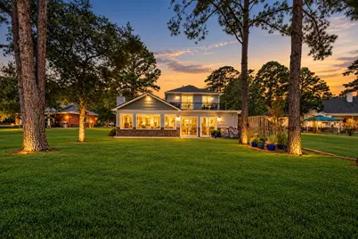 201 Lake Walden Cove, Montgomery, TX 77356 - Photo 3