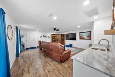 201 Lake Walden Cove, Montgomery, TX 77356 - Photo 17