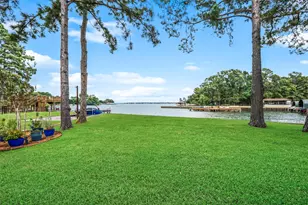 201 Lake Walden Cove, Montgomery, TX 77356 - Photo 3