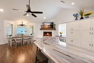 201 Lake Walden Cove, Montgomery, TX 77356 - Photo 7