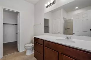 146 Russet Trl, Georgetown, TX 78628 - Photo 17