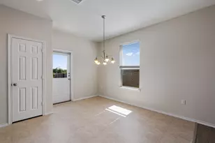 146 Russet Trl, Georgetown, TX 78628 - Photo 9