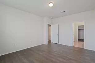 146 Russet Trl, Georgetown, TX 78628 - Photo 11