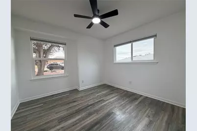 21837 Ticonderoga Avenue, Lago Vista, TX 78645 - Photo 13