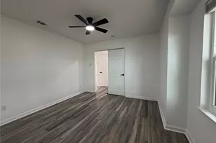 21837 Ticonderoga Ave, Lago Vista, TX 78645 - Photo 17