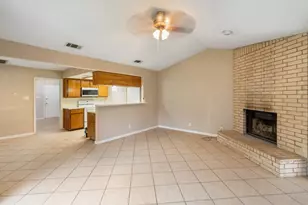 8703 Clearbrook Trail, Austin, TX 78729 - Photo 5