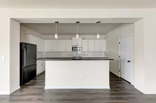 9813 Eloquence Dr, Manor, TX 78653 - Photo 5