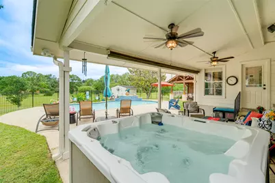 1209 Lacey Oak Loop, Round Rock, TX 78681 - Photo 11