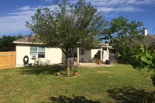 220 Gainer Dr, Hutto, TX 78634 - Photo 5