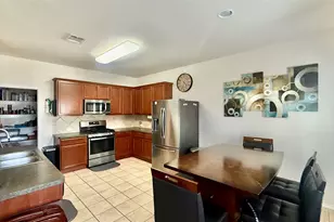 18309 Wind Tree Ln, Elgin, TX 78621 - Photo 9