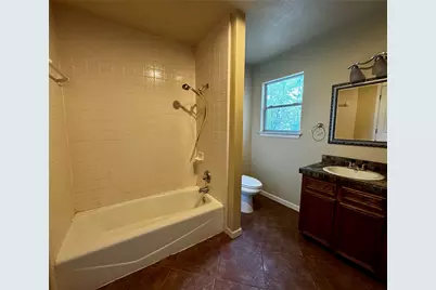 8013 Lazy Lane #B, Austin, TX 78757 - Photo 7