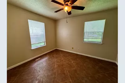8013 Lazy Lane #B, Austin, TX 78757 - Photo 7