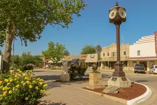 1607 Johnson Ave, Marble Falls, TX 78654 - Photo 9