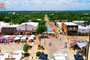 1607 Johnson Ave, Marble Falls, TX 78654 - Photo 7