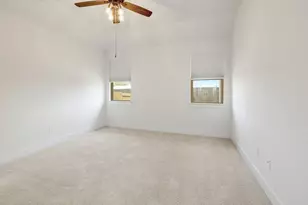 6111 Dumfries Ln, Austin, TX 78744 - Photo 13