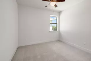 6111 Dumfries Ln, Austin, TX 78744 - Photo 21