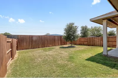 6111 Dumfries Lane, Austin, TX 78744 - Photo 25
