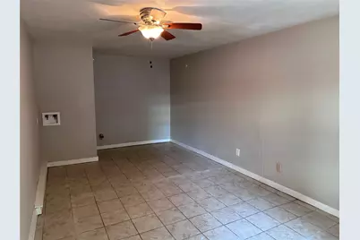 808 E 46th Street #B, Austin, TX 78751 - Photo 13