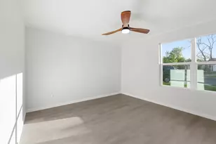 7707 Whitsun Dr, Austin, TX 78749 - Photo 21
