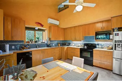 5803 Rittenhouse Shore Drive, Austin, TX 78734 - Photo 13