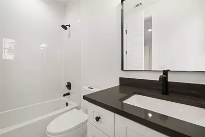 1700 Pennsylvania Avenue, Austin, TX 78702 - Photo 21