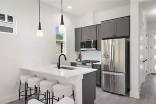 1700 Pennsylvania Ave, Austin, TX 78702 - Photo 9