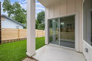 1700 Pennsylvania Ave, Austin, TX 78702 - Photo 23