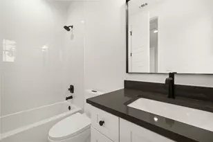 1700 Pennsylvania Ave, Austin, TX 78702 - Photo 21