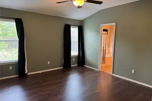 328 Altamont St, Hutto, TX 78634 - Photo 5