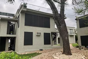 5916 Lago Vista Way, Lago Vista, TX 78645 - Photo 1