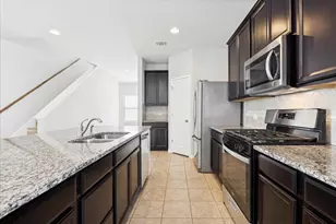 801 Vaughn St, Georgetown, TX 78628 - Photo 15