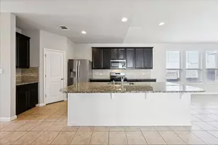 801 Vaughn St, Georgetown, TX 78628 - Photo 11