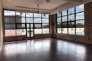 110 W 2nd St, Taylor, TX 76574 - Photo 1