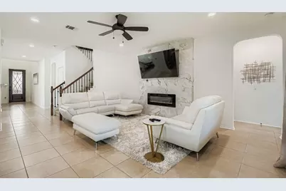 7020 Ondantra Bend, Austin, TX 78744 - Photo 5