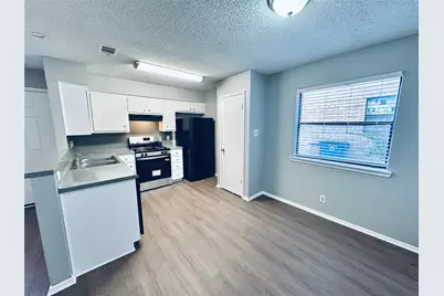 5500 Rose Hill Circle #A, Austin, TX 78745 - Photo 5