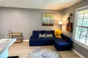 2302 East Side Dr, Austin, TX 78704 - Photo 3