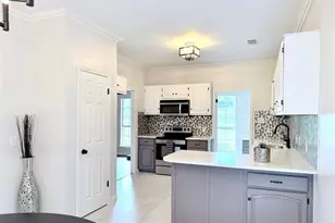 1903 Canyon Edge Dr, Austin, TX 78733 - Photo 11