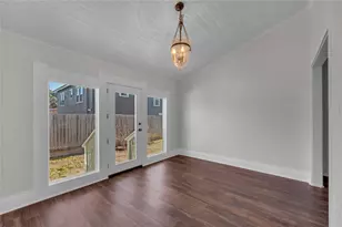 303 S Franklin St, La Grange, TX 78945 - Photo 11